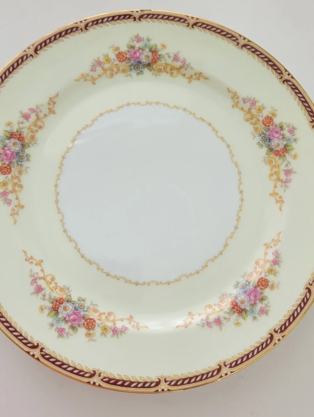 Noritake Japan Alberta 6501  Dinner Plates Set Of 4